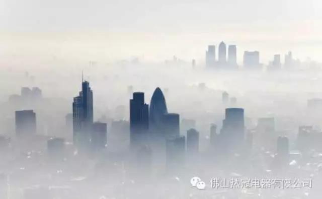 李克強： “向霧霾宣戰” 空氣能熱水器引關注